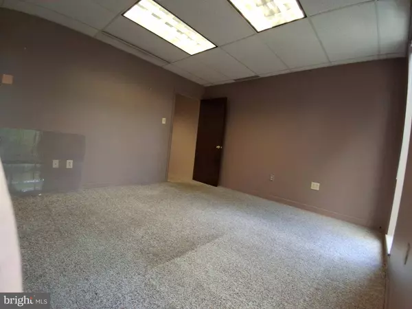 70 W OAKLAND AVE #312, Doylestown, PA 18901