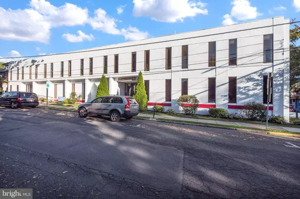 70 W OAKLAND AVE #312, Doylestown, PA 18901