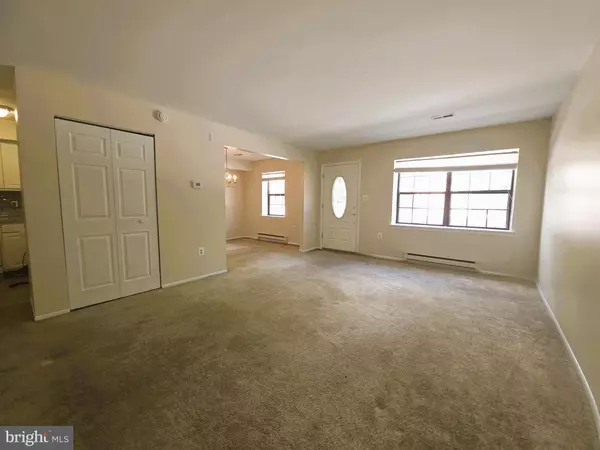 25 SAWMILL RUN #25, Norristown, PA 19401