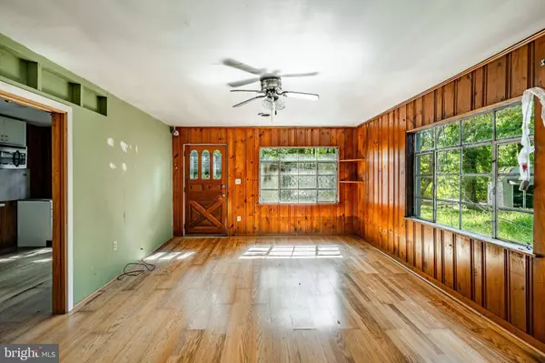 291 QUARRY RD, Ottsville, PA 18942