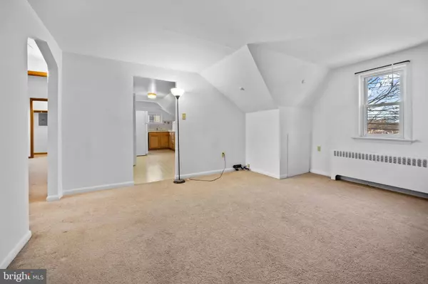 842 BETHLEHEM PIKE ##B, Colmar, PA 18915