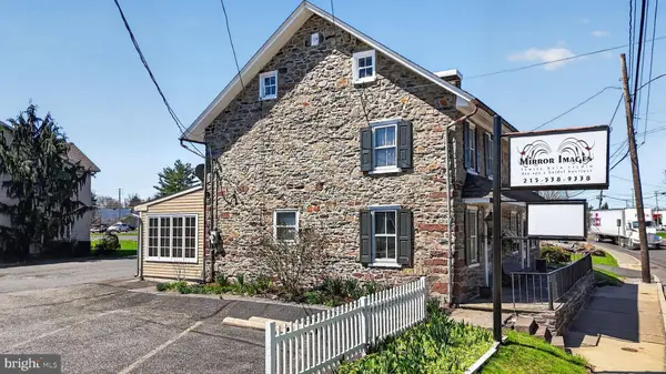 1434 W BROAD ST, Quakertown, PA 18951