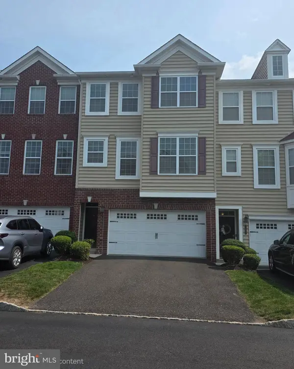 19 ROSY RIDGE CT