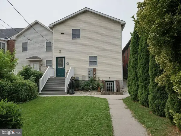 126 E YORK ST #3, Gettysburg, PA 17325