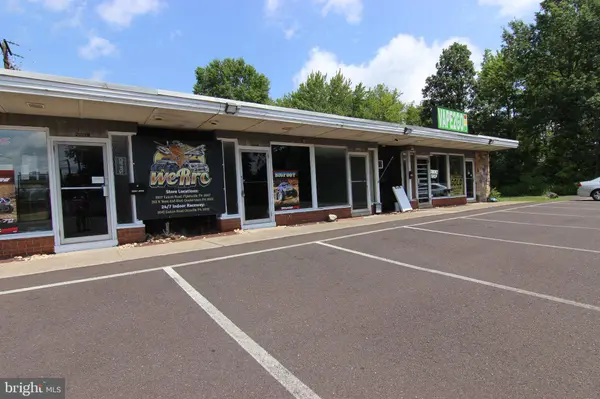 283 N WEST END BLVD #D, Quakertown, PA 18951