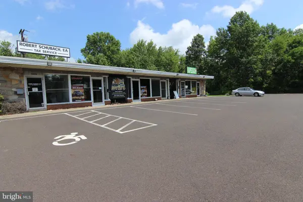 283 N WEST END BLVD #D, Quakertown, PA 18951