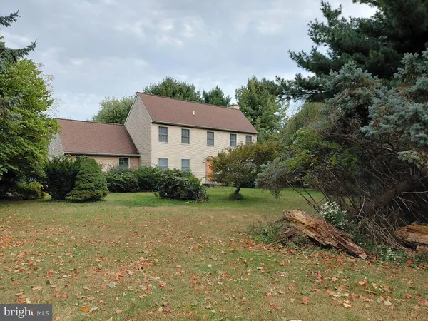703 BROAD ST, Perkasie, PA 18944
