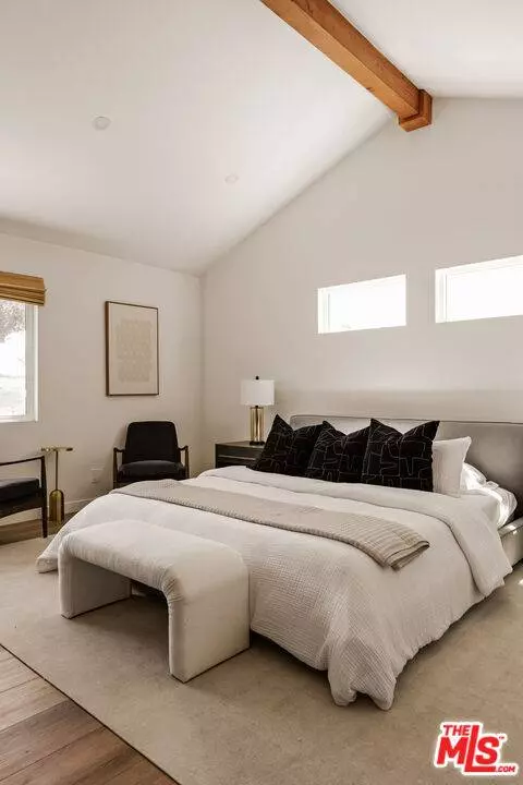 5224 Selmaraine Dr, Culver City, CA 90230