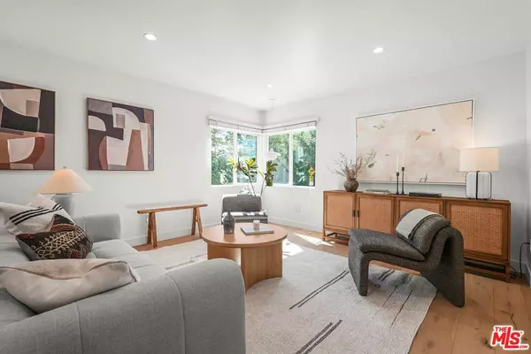 4000 Barryknoll Dr, Los Angeles, CA 90065