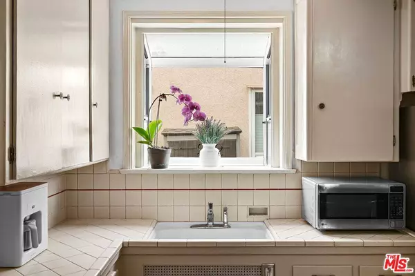 4224 Lyceum Ave, Los Angeles, CA 90066