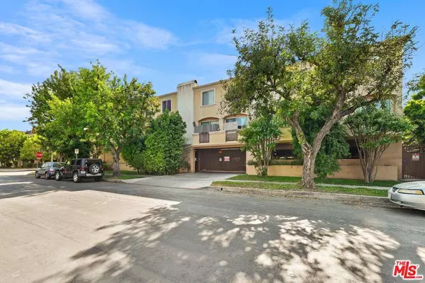 5303 Satsuma Ave #120, North Hollywood, CA 91601