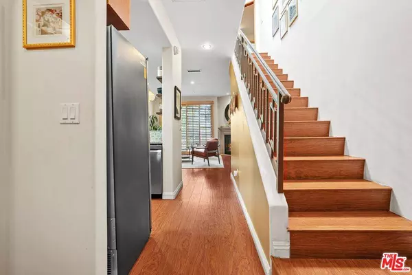 5303 Satsuma Ave #120, North Hollywood, CA 91601