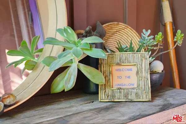 12909 Ida Ave, Los Angeles, CA 90066