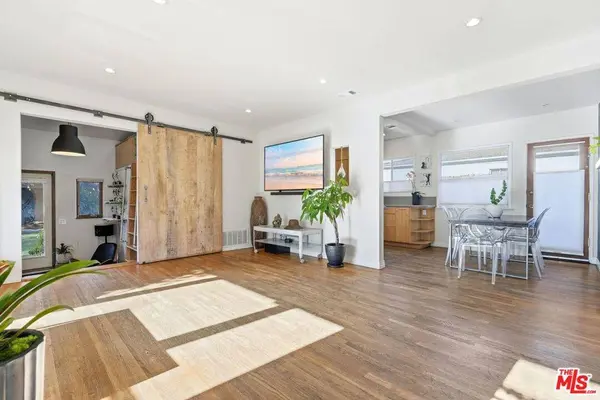 12909 Ida AVE, Los Angeles, CA 90066