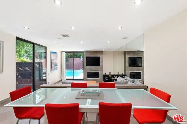 1033 Carol DR #T16, West Hollywood, CA 90069