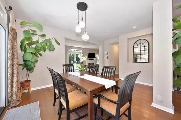 815 La Paz DR, Davis, CA 95618