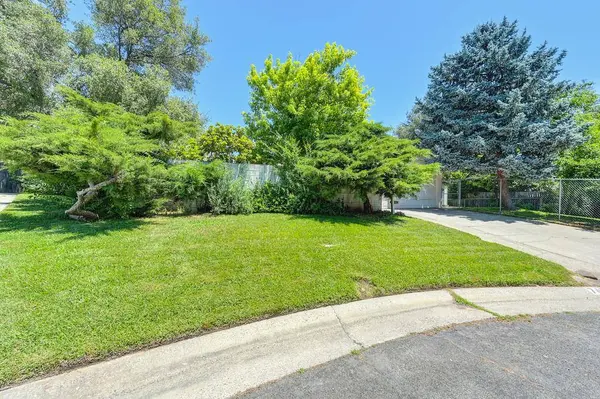 7407 Skylark CT, Citrus Heights, CA 95610