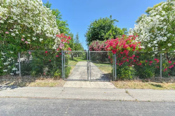 7407 Skylark CT, Citrus Heights, CA 95610