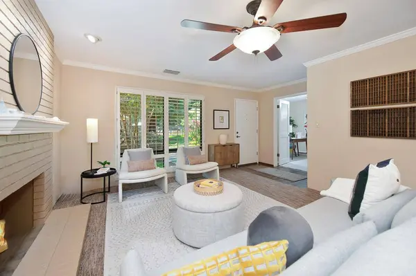 1217 Vanderbilt WAY, Sacramento, CA 95825