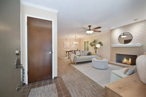 1217 Vanderbilt WAY, Sacramento, CA 95825