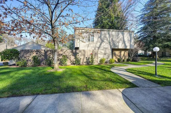 1182 Vanderbilt WAY, Sacramento, CA 95825