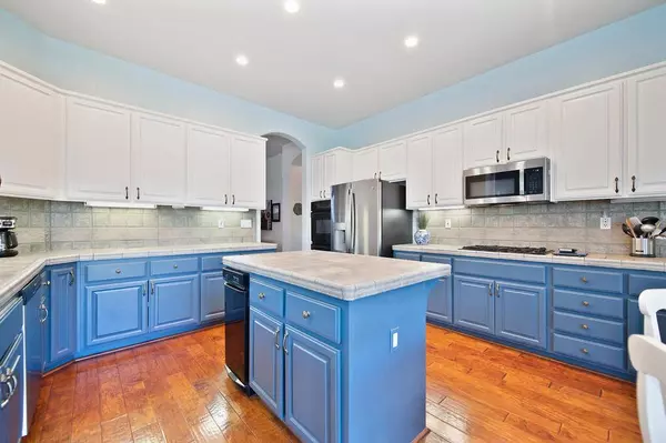 1809 San Gabriel ST, Roseville, CA 95747