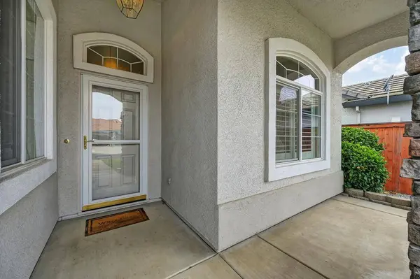 1833 San Gabriel ST, Roseville, CA 95747