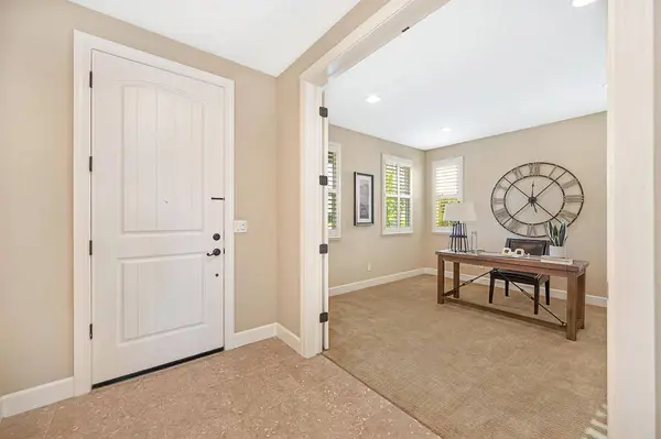 936 Anvil CIR, Rocklin, CA 95765