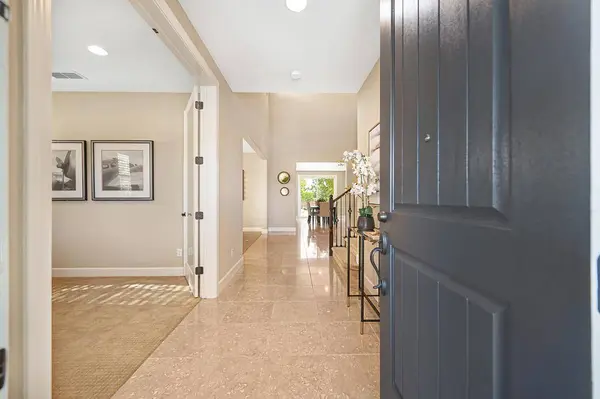 936 Anvil CIR, Rocklin, CA 95765