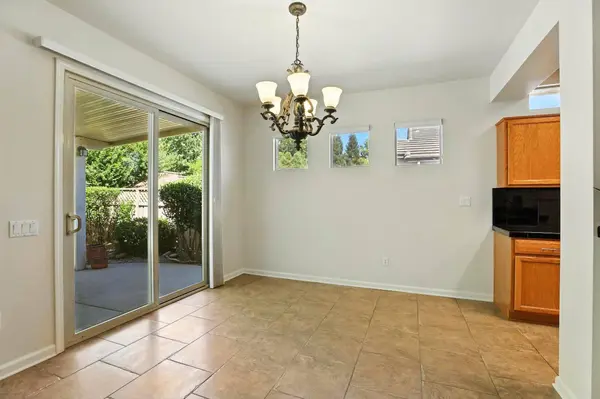 1910 Starview LN, Lincoln, CA 95648