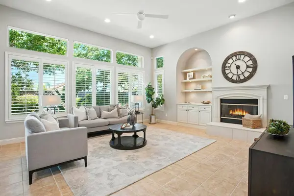 1969 Eagle Glen DR, Roseville, CA 95661