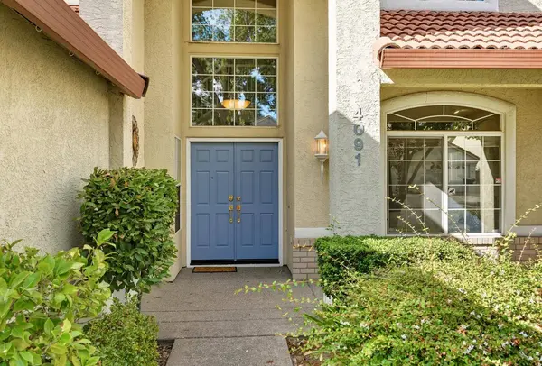 4091 Luxor LN, Granite Bay, CA 95746