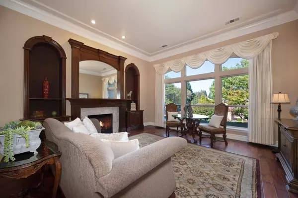 9875 Granite View LN, Granite Bay, CA 95746