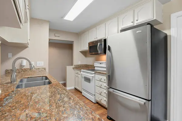 7517 Almondwood AVE, Citrus Heights, CA 95610