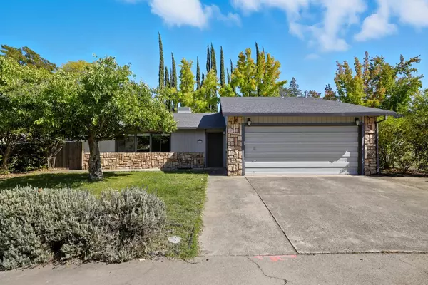 5948 Sirl WAY, Orangevale, CA 95662