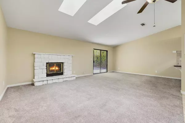 5948 Sirl WAY, Orangevale, CA 95662