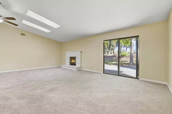 5948 Sirl WAY, Orangevale, CA 95662