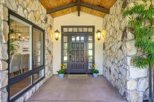 5990 Wilhoff LN, Granite Bay, CA 95746