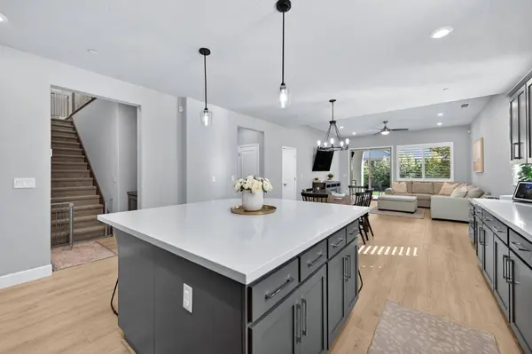 8016 Clear Springs PL, Roseville, CA 95747