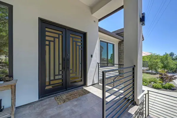 720 Deerbrooke TRL, Auburn, CA 95603