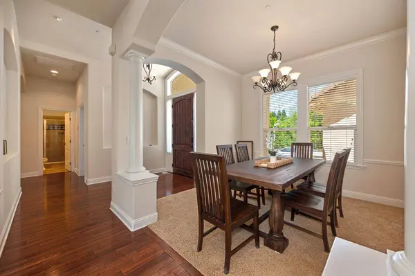 8484 Cobble Creek LN, Orangevale, CA 95662