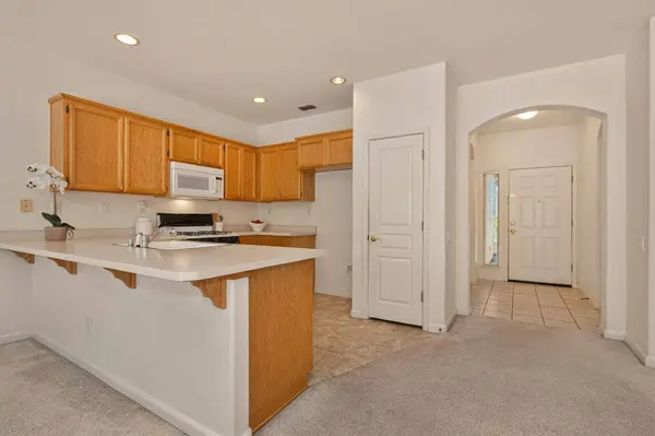 3807 Coldwater DR, Rocklin, CA 95765