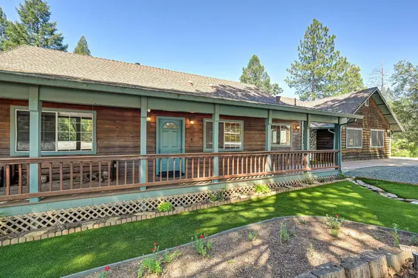 25990 Ridgeview CT, Colfax, CA 95713