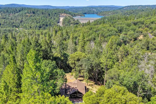 25990 Ridgeview CT, Colfax, CA 95713