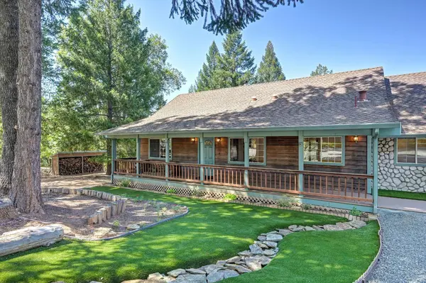 25990 Ridgeview CT, Colfax, CA 95713