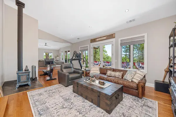 5050 Bella Vista CIR, Foresthill, CA 95631