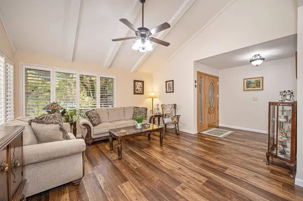 2949 Sweetwater TRL, Cool, CA 95614