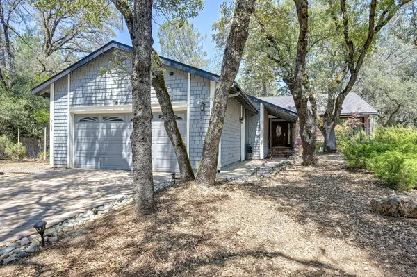 2949 Sweetwater TRL, Cool, CA 95614