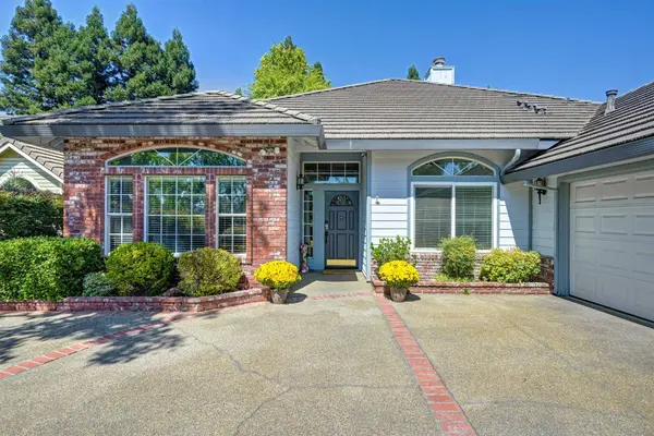320 Emerson Court, Roseville, CA 95661