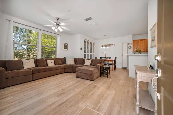 1103 Esplanade CIR, Folsom, CA 95630